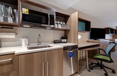DeKalb Hotel | Home2 Suites by Hilton Dekalb