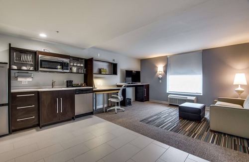 Irving Hotel | Home2 Suites by Hilton DFW Airport South/Irving, TX