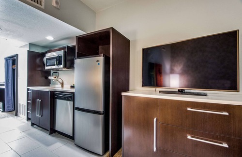 Irving Hotel | Home2 Suites by Hilton DFW Airport South/Irving, TX