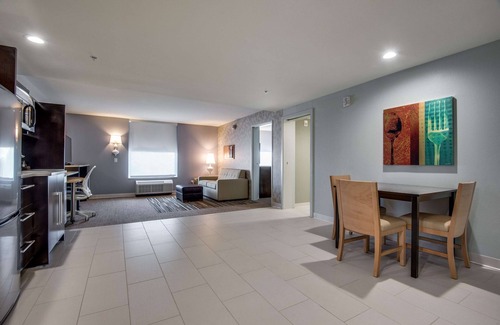 Irving Hotel | Home2 Suites by Hilton DFW Airport South/Irving, TX
