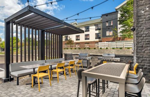 Reynoldsburg Hotel | Home2 Suites By Hilton Reynoldsburg Columbus East