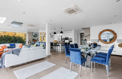 Kingswear Ski Chalet | Homefield - Chic charm with unrivalled river views