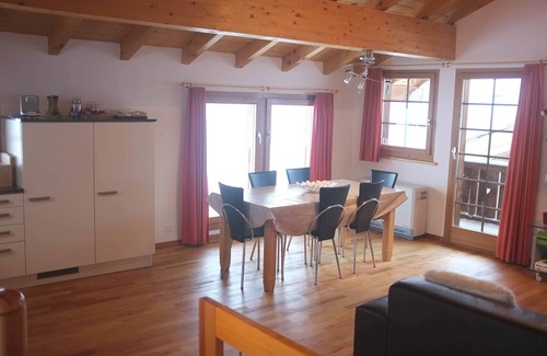 Saas-Fee Ski Chalet | Homely and Sunny 3 Bedrooms Chalet to Enjoy Vacation or Work in High Mountains