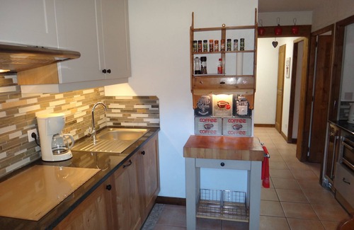 Samoens Apartment | Homely ground floor 2 bedroom apartment with stunning views
