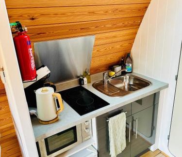Cheriton Bishop Apartment | Homely Pod By The Moor & Fishing
