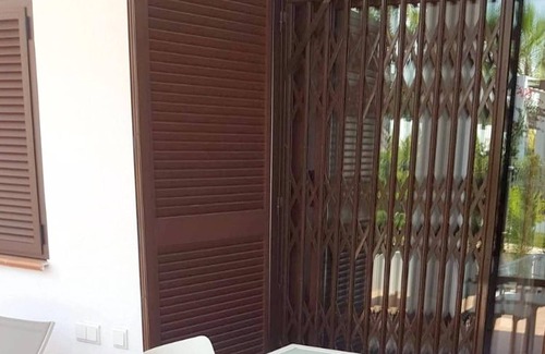 Mar de Pulpi Apartment | Homerez - 100 m away from the beach! Appartement with shared pool and jacuzzi