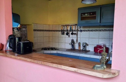 Le Carbet House | Homerez - 100 m away from the beach! House for 4 ppl. with garden at Le Carbet