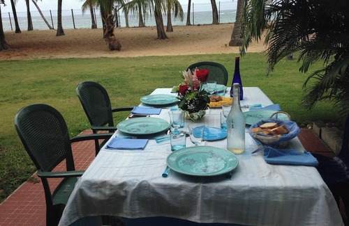 Morel Apartment | Homerez - 1BR flat with sea view in Le Moule.