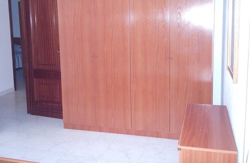 Laxe Apartment | Homerez - 80 m away from the beach! Appartement for 6 ppl. with balcony at Laxe