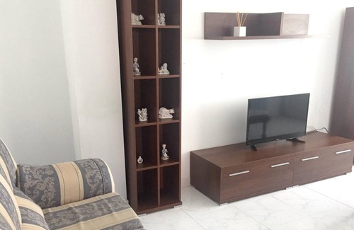 Laxe Apartment | Homerez - 80 m away from the beach! Appartement for 6 ppl. with balcony at Laxe
