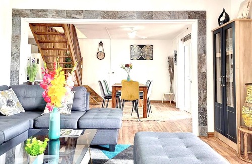 Bras-Panon House | Homerez - Amazing house for 8 ppl. with spa, garden and terrace at Bras-Panon