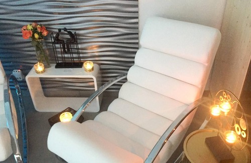 Tournai House | Homerez - Amazing house for 2 ppl. with jacuzzi, garden and terrace at Tournai