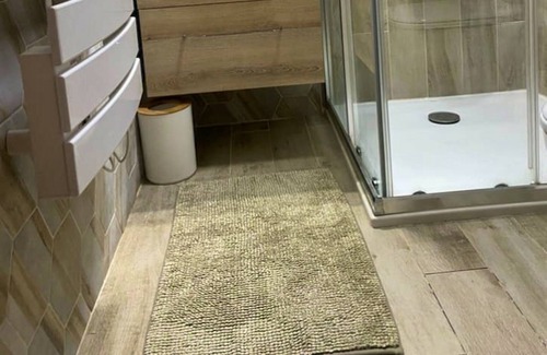 Santy - La Plaine House | Homerez - Amazing house for 8 ppl. with garden and terrace at Lyon