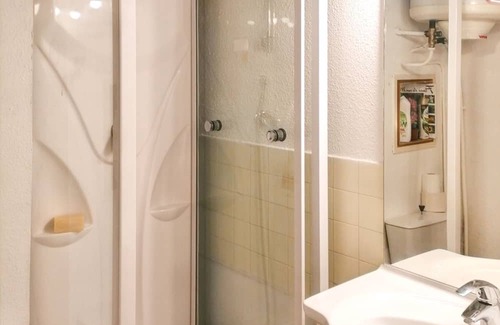 Pyrenees 2000 Apartment | Homerez - Amazing studio 300 m away from the slopes for 4 ppl. at Bolquère