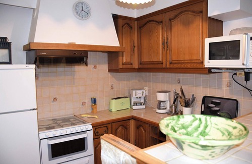 La Roche-sur-le-Buis Apartment | Homerez - Apartment in La Roche-sur-le-Buis.