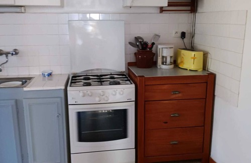 Saint-Martin-de-Hinx Apartment | Homerez - Apartment - Saint-Martin-de-Hinx