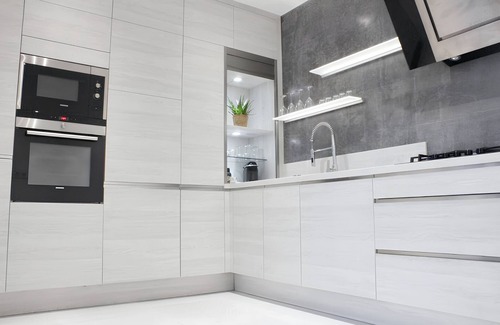 Couronne Urbaine Apartment | Homerez - Apartment in Aix-en-Provence