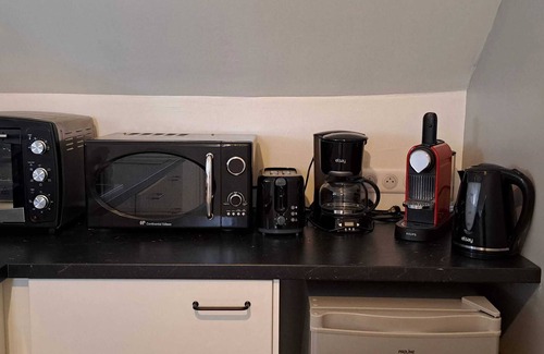 Luynes Apartment | Homerez - Apartment in Luynes, near Tours