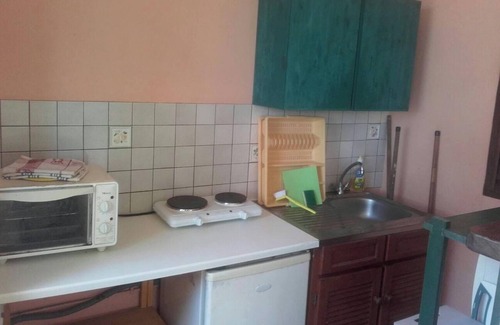 Tartane Apartment | Homerez - Apartment in Tartane