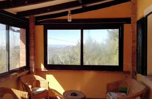 Caltanissetta Apartment | Homerez - Apt in Caltanissetta w/mountain view