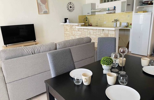 Le Suquet Apartment | Homerez - Apt in Cannes - near beaches