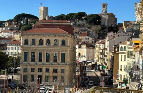 Le Suquet Apartment | Homerez - Apt in Cannes - near beaches