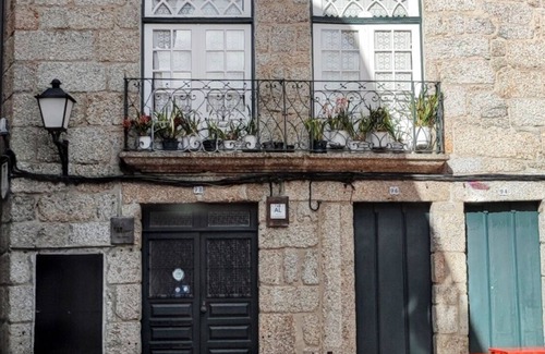 Old Town Apartment | Homerez - Apt. in Guimarães + City View