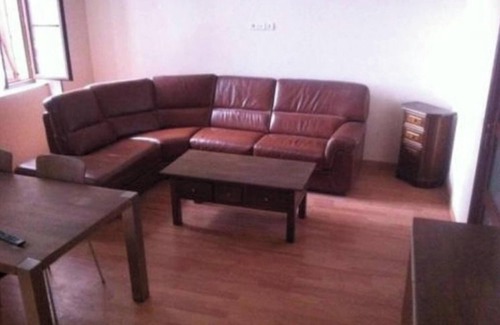 Roanne Apartment | Homerez - Apt in Roanne with garden