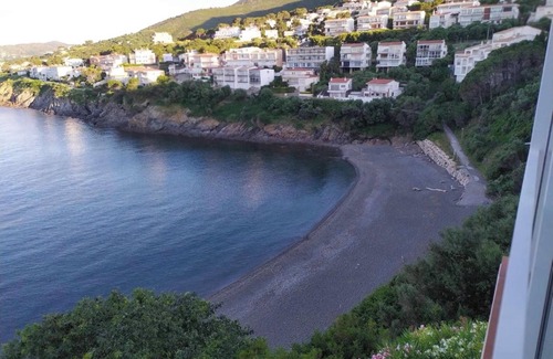 Llanca Apartment | Homerez - Apt. Llançà - Sea View