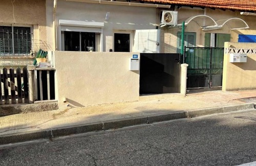 La Couronne Apartment | Homerez - Apt Martigues sea view