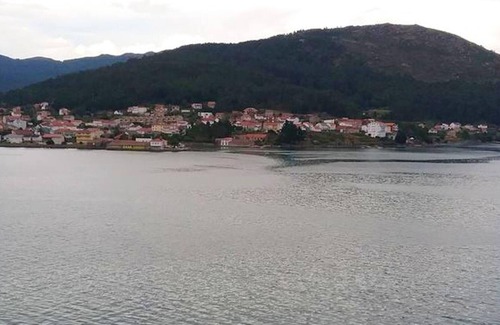 Muros Apartment | Homerez - Beautiful appartement 400 m away from the beach for 5 ppl. at A Coruña