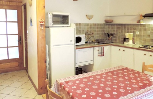 Embrun Apartment | Homerez - Beautiful appartement 2 km away from the beach for 6 ppl. at Embrun