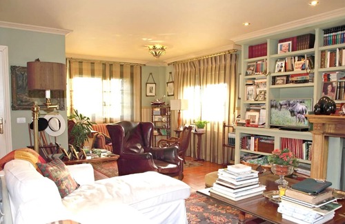Gondomar House | Homerez - Big house for 11 ppl. with garden, terrace and balcony at Pontevedra