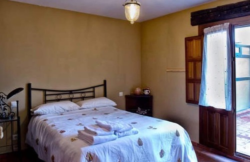Zamarramala House | Homerez - Big house for 10 ppl. with garden at Segovia