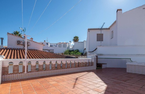 Ardales House | Homerez - Big house for 9 ppl. with terrace and balcony at Ardales