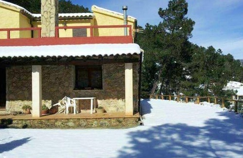 Riopar House | Homerez - Big house for 10 ppl. with terrace at Albacete