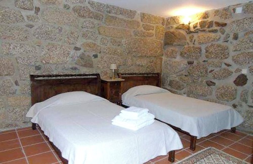 Molares Villa | Homerez - Big villa for 9 ppl. with shared pool at Molares