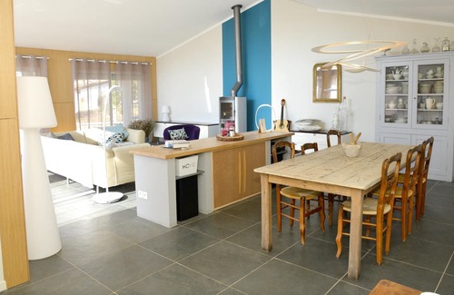 Gareoult Villa | Homerez - Big villa for 10 ppl. with swimming-pool and terrace at Garéoult