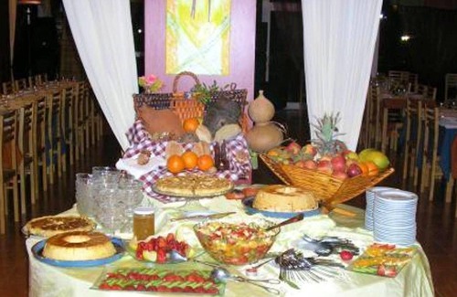 Burinhosa House | Homerez - Bungalow 15 km away from the beach for 4 ppl. with shared pool