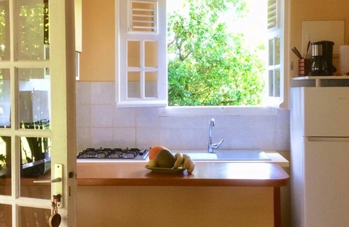 Trois-Rivieres House | Homerez - Bungalow 6 km away from the beach for 3 ppl. with shared pool