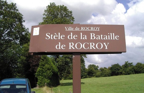 Rocroi Apartment | Homerez - Charming Apartment in Rocroi/70 m²/Parking Included