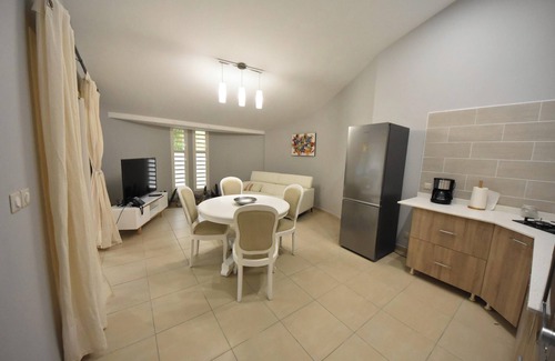 Sainte-Anne House | Homerez - Charming House in Sainte-Anne with Spa
