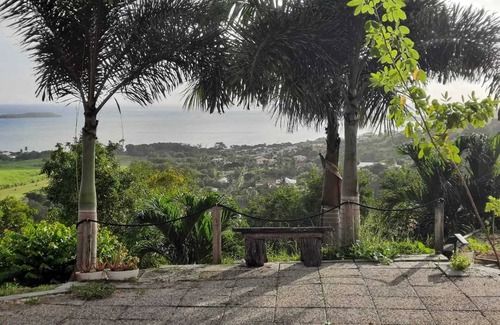 Le Francois House | Homerez - Charming House in Le François
