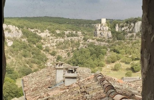 Balazuc House | Homerez - Charming house in Balazuc with garden and outdoor furniture