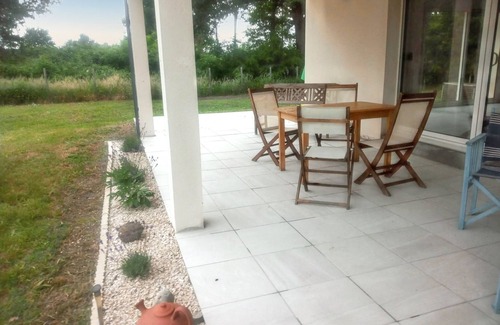 Mimizan House | Homerez - Charming house in Mimizan with garden view and terraces