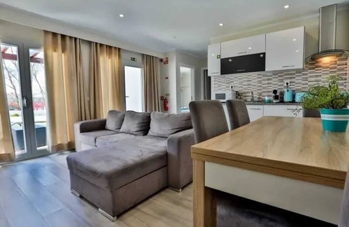 Atalaia House | Homerez - Charming House Atalaia with Shared Pool