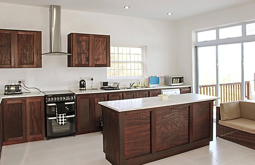 Saint David's Villa | Homerez - Charming Villa in St Davids with Private Pool