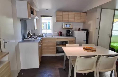 Aureilhan House | Homerez - Comfortable mobile home in Aureilhan, near nature.