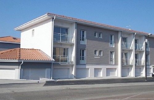 Vieux-Boucau-les-Bains Apartment | Homerez - Cosy Apartment Vieux Boucau 22m² + Wifi