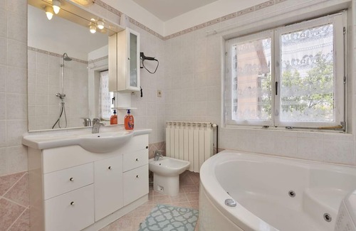 Liznjan Villa | Homerez - Elegant Villa in Ližnjan with Private Pool